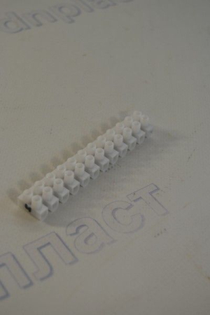 Клемные колодки 4мм