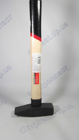 Молоток слесарный, деревянная ручка 600гр.