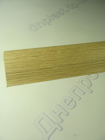 Плинтус пластиковый 2,5м 