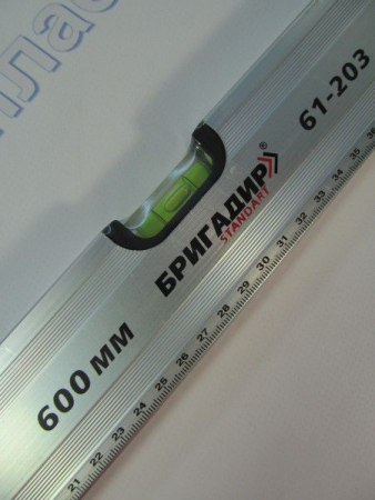 Уровень БРИГАДИР Home, 600мм (61-203)