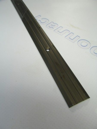 Порожек рифленый  25*3 бронза 1,8 м