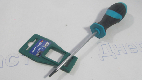 Отвертка трехугольная HARTMAN 4х100 мм
