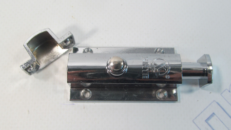 Шпингалет с кнопкой маленький