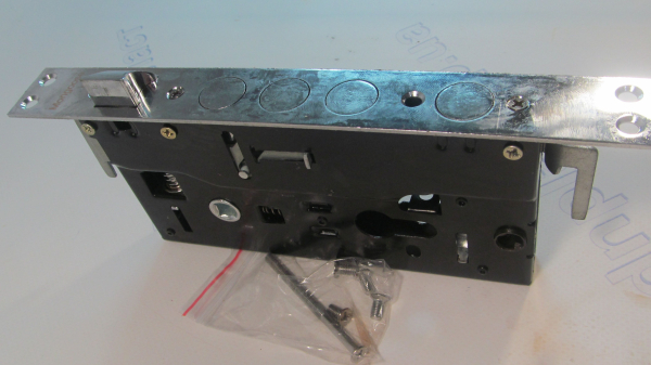 Замок врезной D1280 круглый (китайские двери)