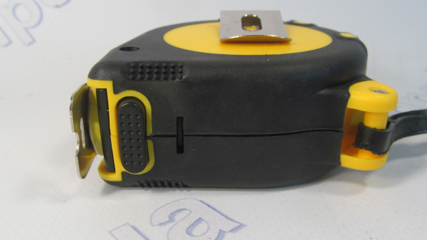 Рулетка 7,5м*25мм обрезиненый корпус СТАЛЬ