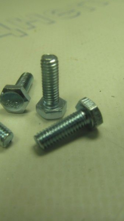 Болт 4*12мм с шестигранной головкой