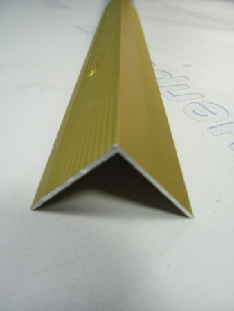 Порожек ступенька  30*30 золото 0,9 м