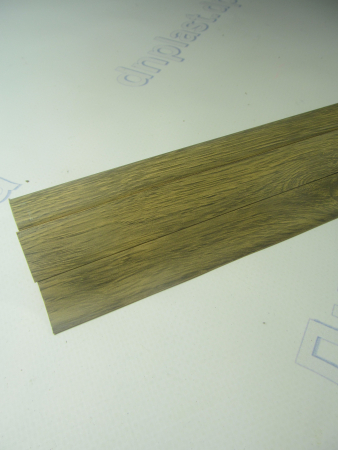 Плинтус пластиковый 2,5м 