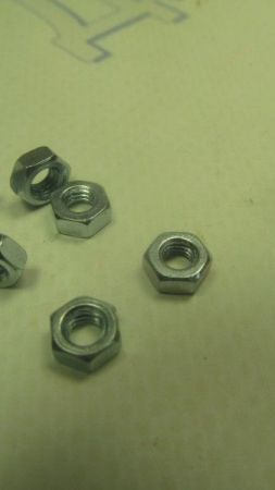 Гайка М4