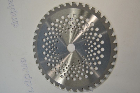 Диск для тримера 40-х зубый  d 255мм