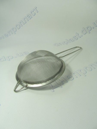 Сито с широкими краями и ручкой d=12см