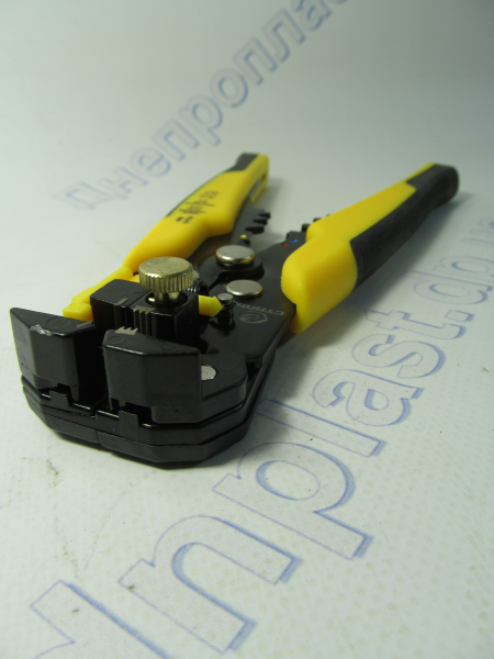 Съемник изоляции и обжиму автоматический СТАЛЬ