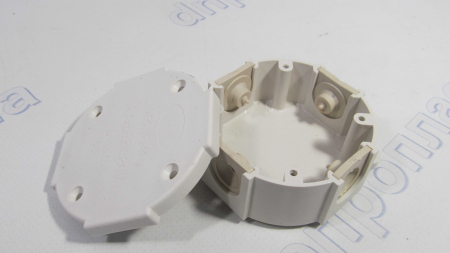 Коробка распределительная Р1 без клем 80*80*45 мм