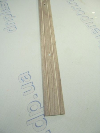 Порожки рифленый 30*3 Дуб белый 1,8м