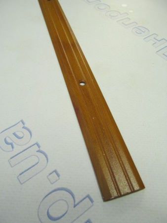 Порожки рифленый 25*3 Ольха 0,9м