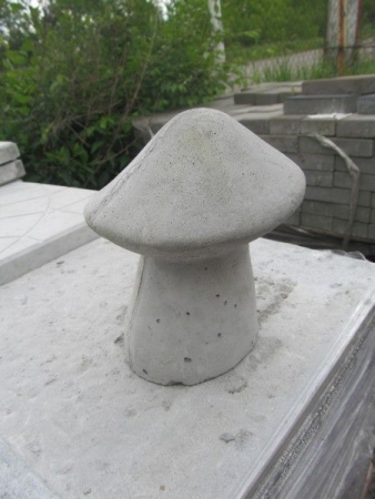 Декоративная фигура ГРИБ средний - 25см