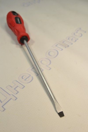 Отвертка плоская 5*150 INTERTOOL