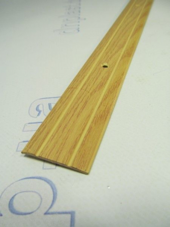 Порожки рифленый 30*3 Дуб светлый 1,8м