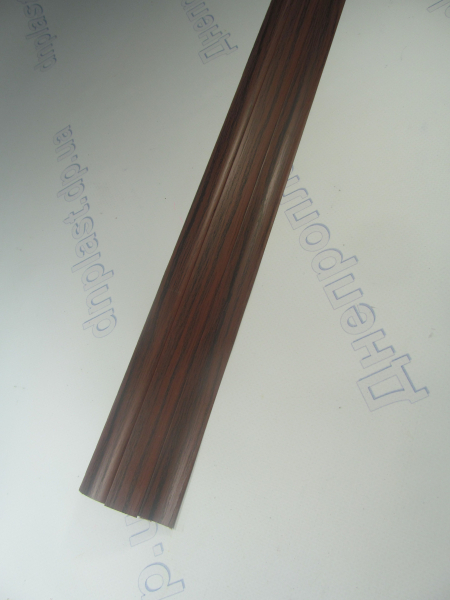 Плинтус пластиковый 2,5м 