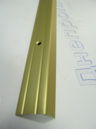 Порожек ступенька  25*20 золото 1,8 м