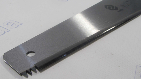 Ножовка по дереву 450 мм с пластмасовой ручкой  VOREL