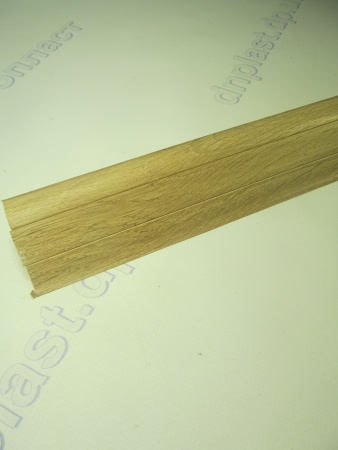 Плинтус пластиковый 2,5м 