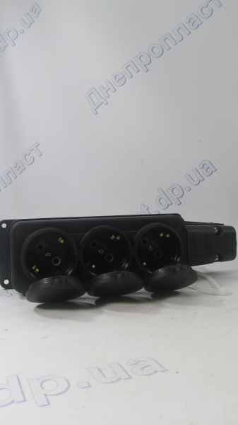 Розетка 3 (каучук)