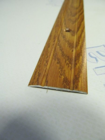 Порожки рифленый 25*3 Тик 0,9 м