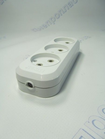 Колодка 3 гнезда LUXEL (7121)