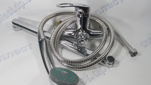 Смеситель для ванной Lidz 163700500