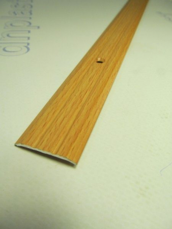 Порожки рифленый 25*3 Бук 0,9 м