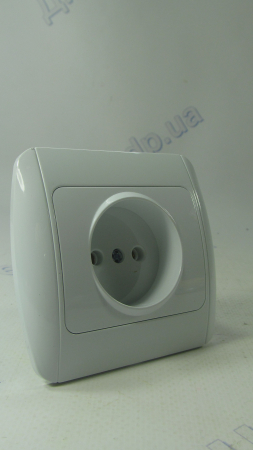 Розетка 1 простая Erste  Classic