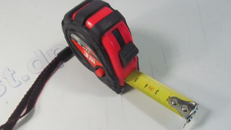 Рулетка 3м*16мм обрезиненый корпус MATRIX