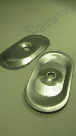 Шайба прижимная металлическая овальная 7мм 8х40