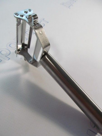 Нож для чистки овощей